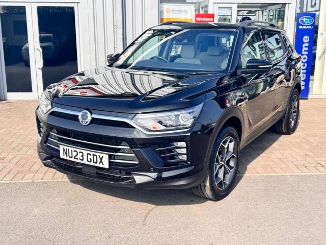 SsangYong Korando 1.5 Ventura 5dr Estate Petrol BLACK