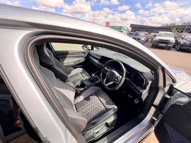 2024 Volkswagen Golf 1.5 TSI 150 R-Line 5dr