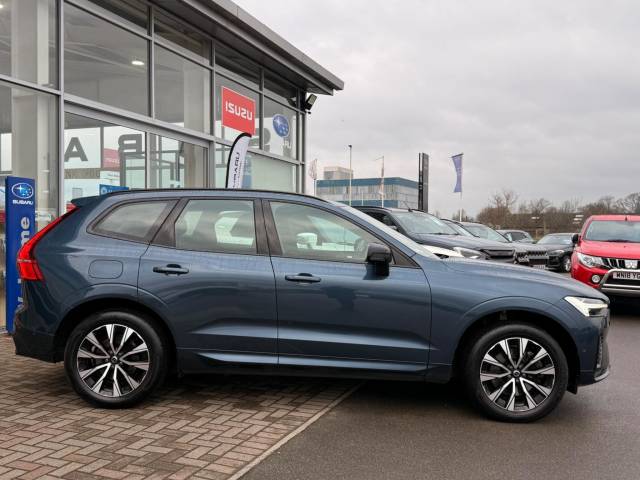 2023 Volvo XC60 2.0 B4D Plus Dark 5dr AWD Geartronic