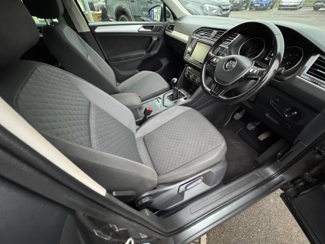 2017 Volkswagen Tiguan 2.0 TDi 150 SE Nav 5dr