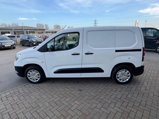 2019 Vauxhall Combo 2000 1.6 Turbo D 100ps H1 Edition Van