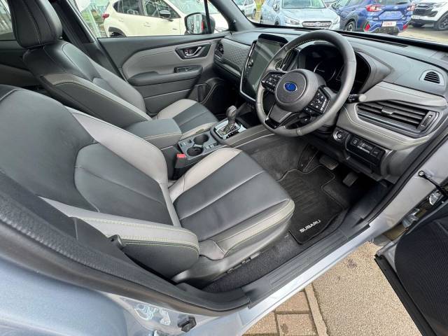 2025 Subaru Forester 2.0i e-Boxer Field 5dr Lineartronic