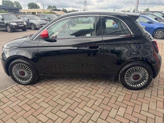 2022 Fiat 500e 0.0 87kW Red 42kWh 3dr Auto
