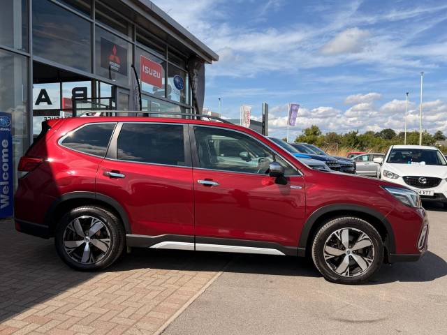 2019 Subaru Forester 2.0i e-Boxer XE Premium 5dr Lineartronic
